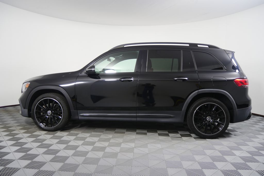 Thumbnail: 2022 Mercedes-Benz GLB - 6
