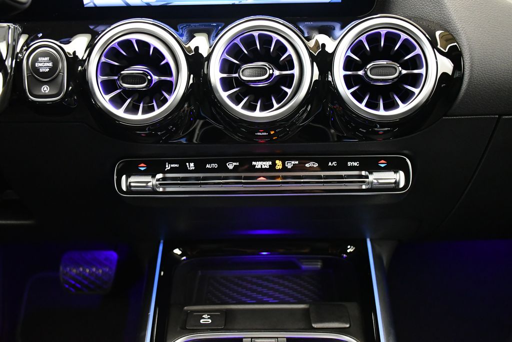 Thumbnail: 2026 Mercedes-Benz GLA - 30