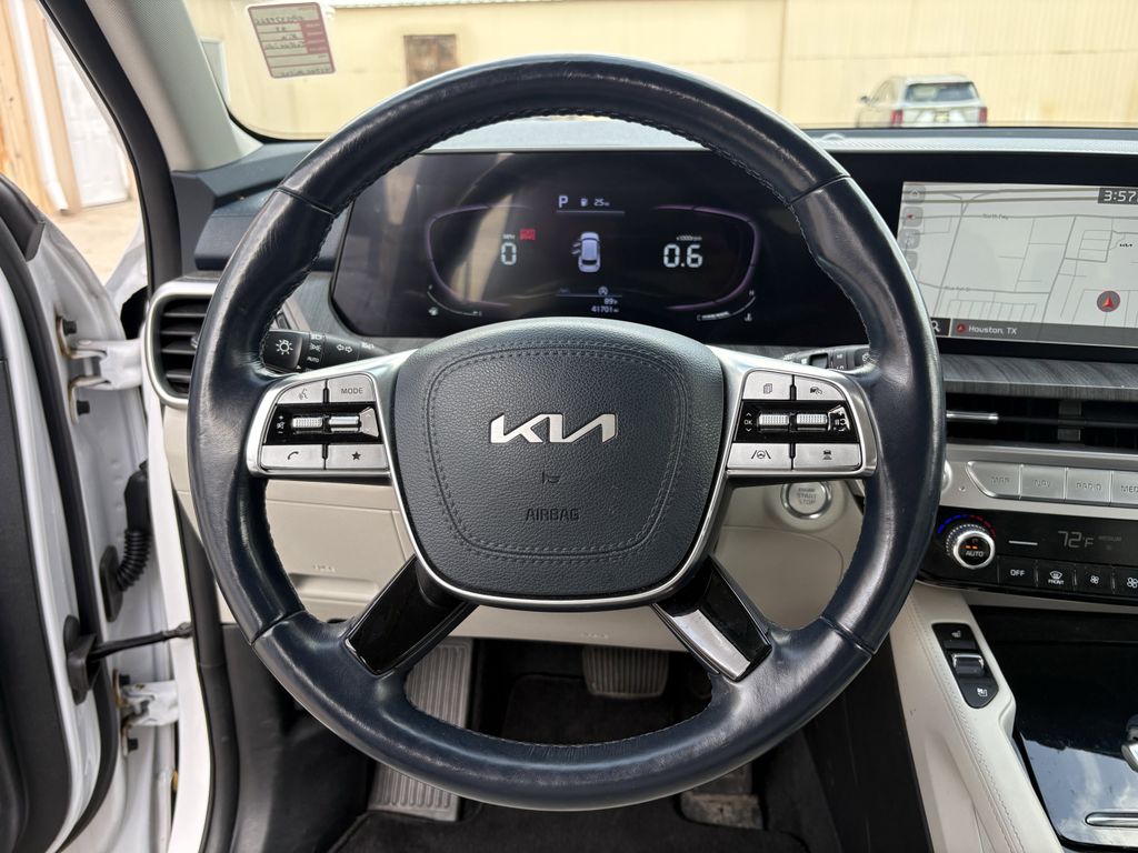 2023 Kia Telluride EX White at Community Kia