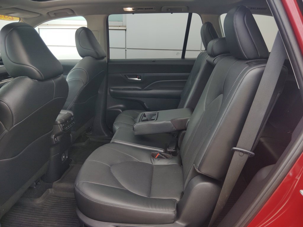 Used 2024 Toyota Grand Highlander SUV