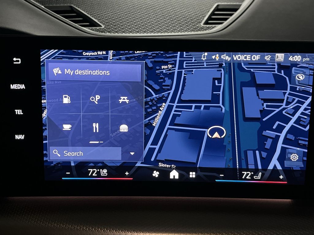 Thumbnail: 2026 BMW X2 - 18