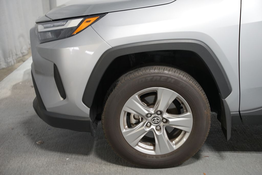 Thumbnail: 2025 Toyota RAV4 - 5