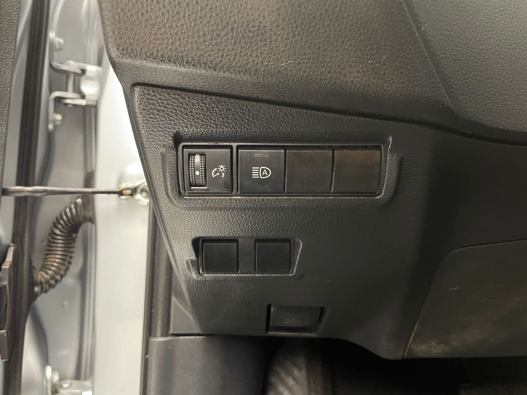 Thumbnail: 2023 Toyota Corolla Cross - 27