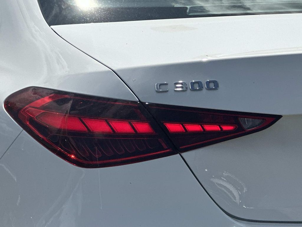 Thumbnail: 2025 Mercedes-Benz C-Class - 15