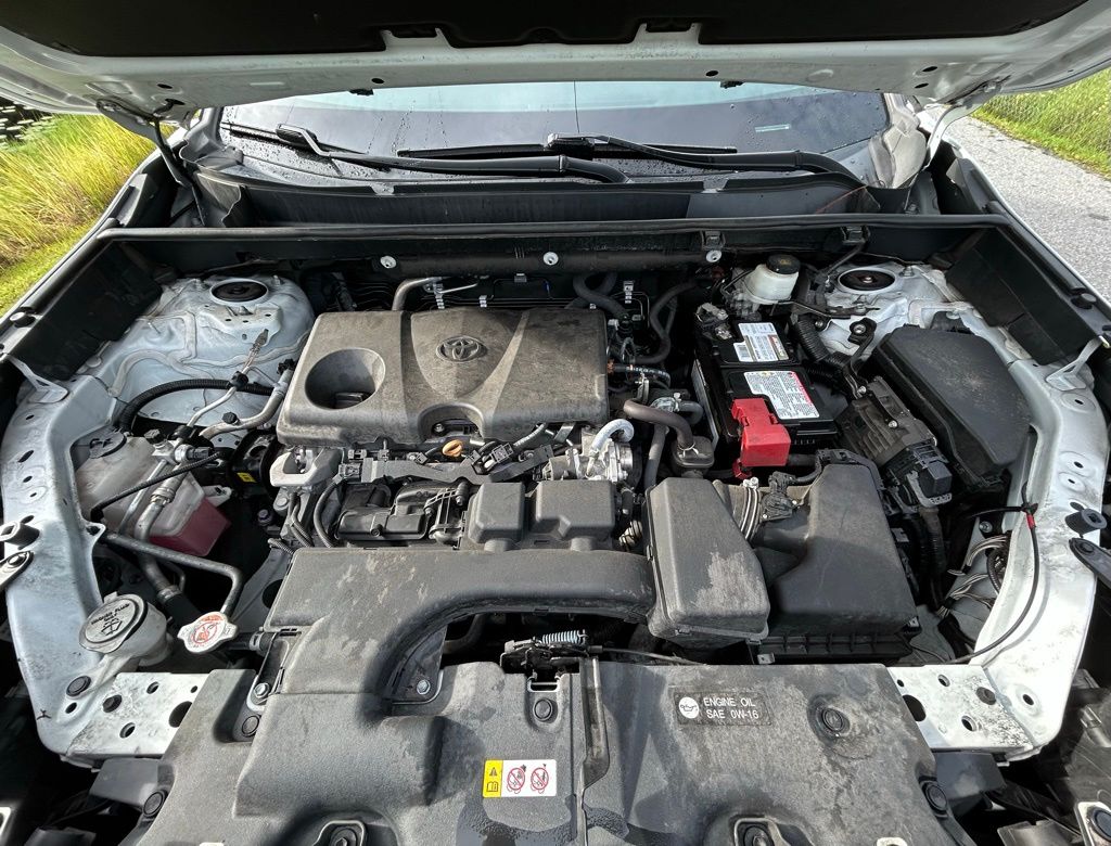 Thumbnail: 2022 Toyota RAV4 - 11