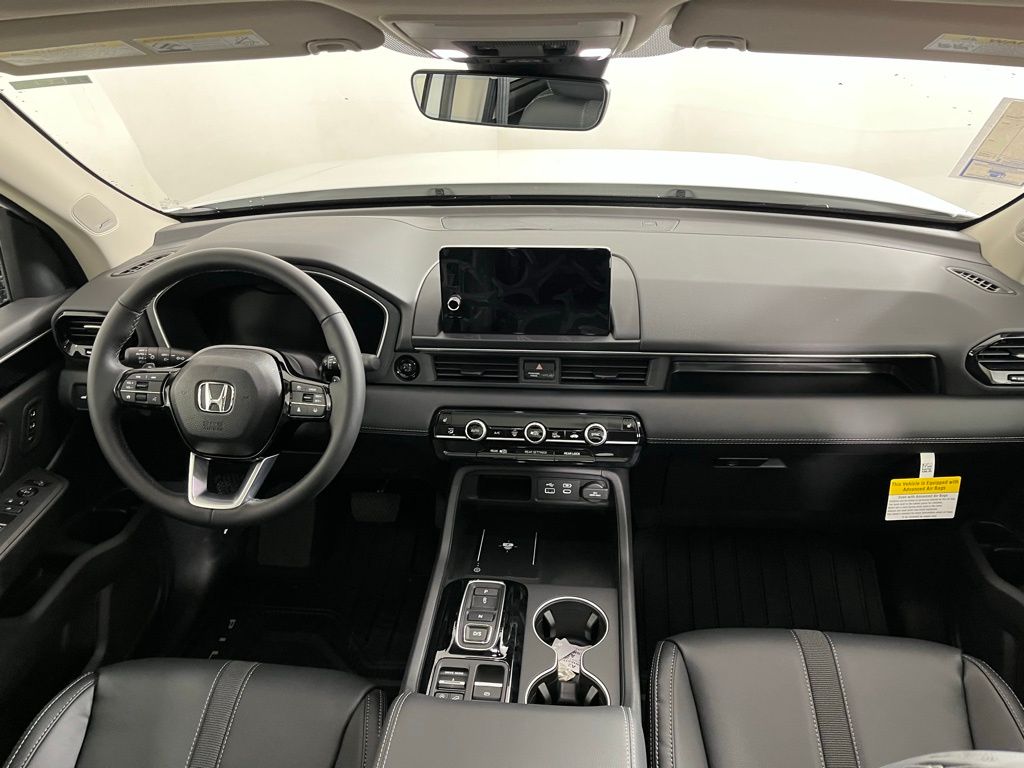 Thumbnail: 2025 Honda Pilot - 17