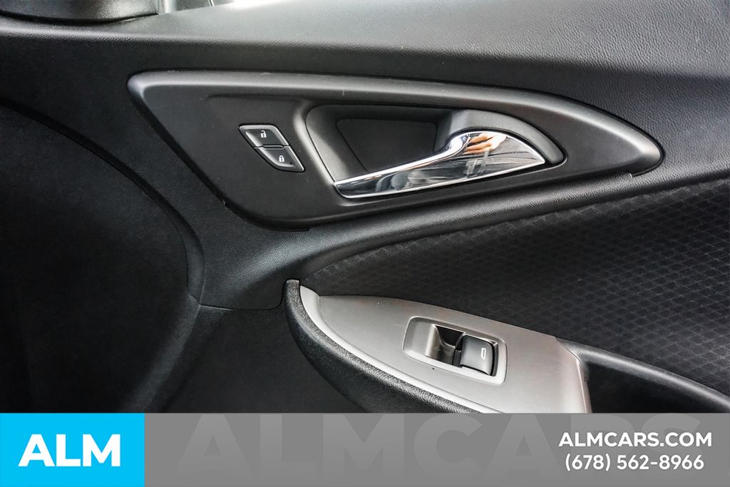 Used 2024 Blue Chevrolet LT image 42