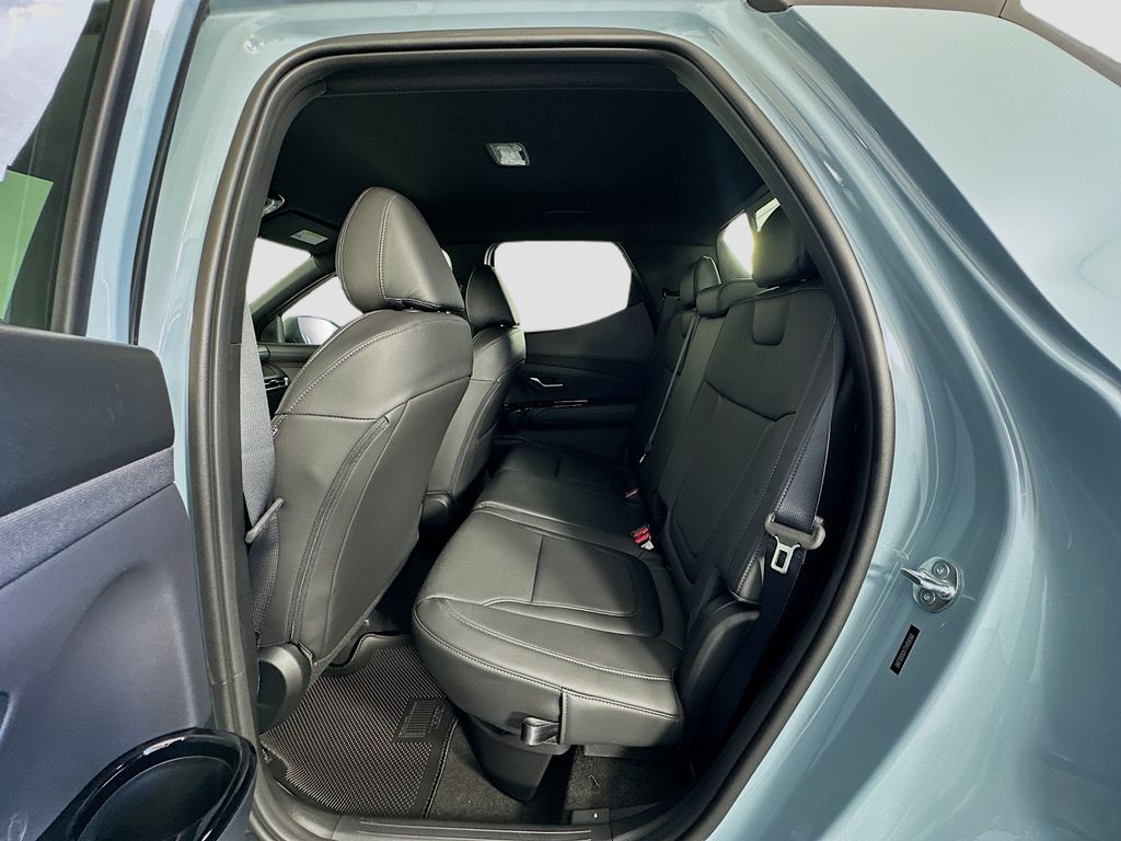 Thumbnail: 2026 Hyundai Santa Cruz - 17