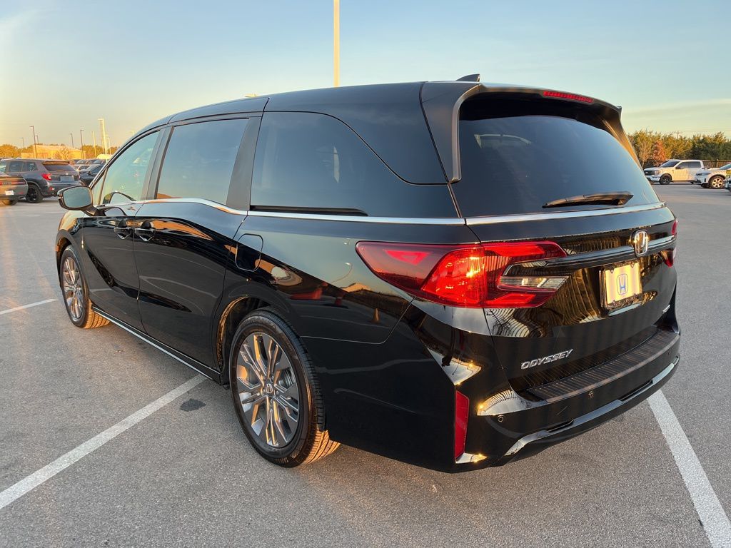 Thumbnail: 2026 Honda Odyssey - 6