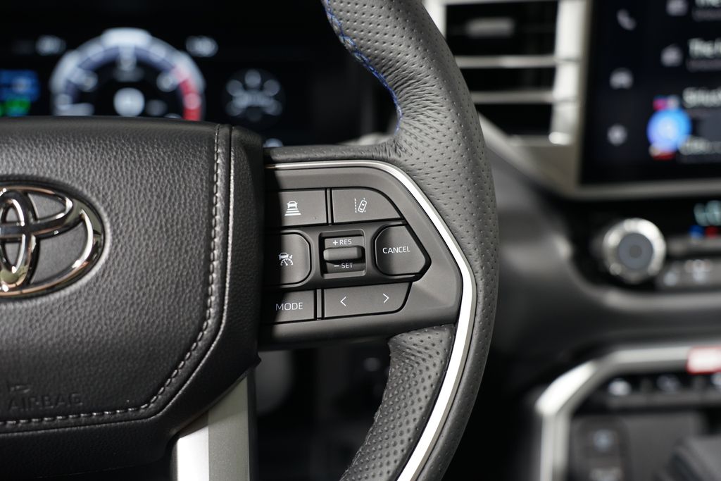 2025 Toyota Tundra Platinum 15