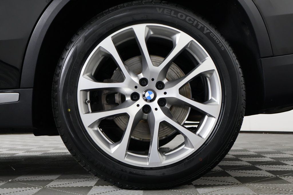 Thumbnail: 2020 BMW X5 - 16