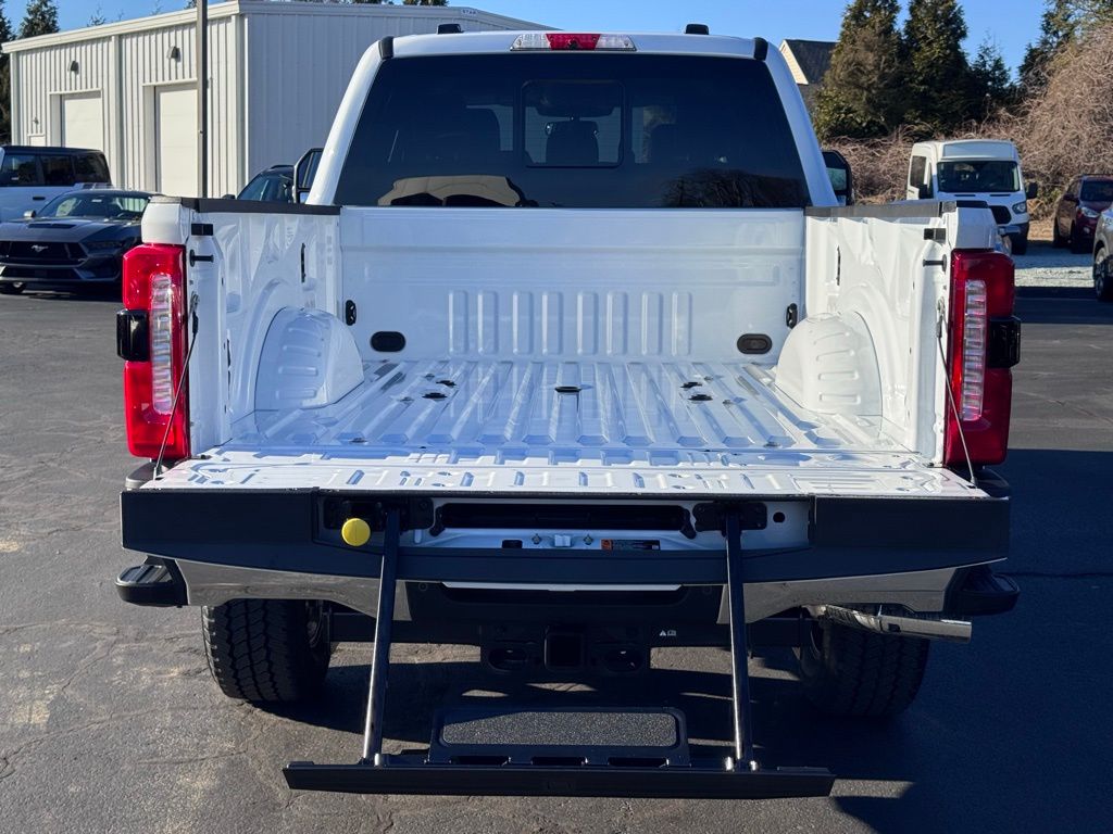 FordF-350SD42
