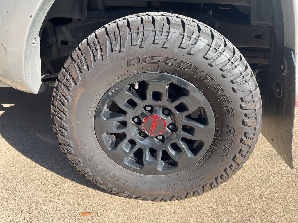 2010 Toyota Tacoma PreRunner 18