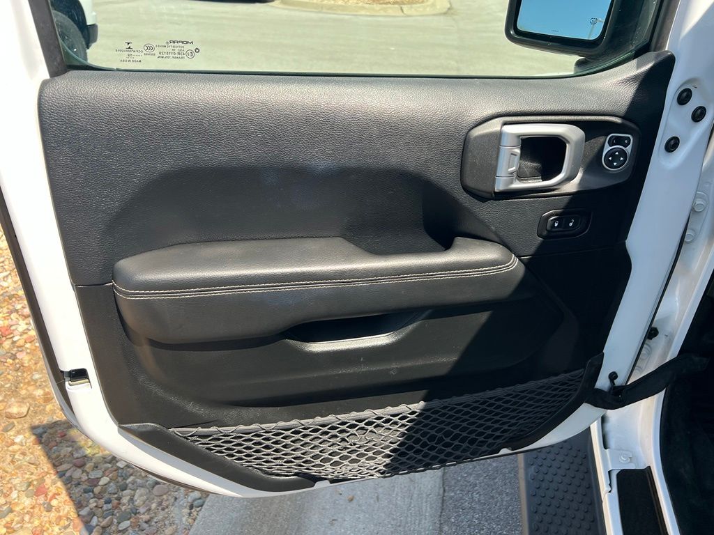 Used 2019 Jeep Wrangler SUV