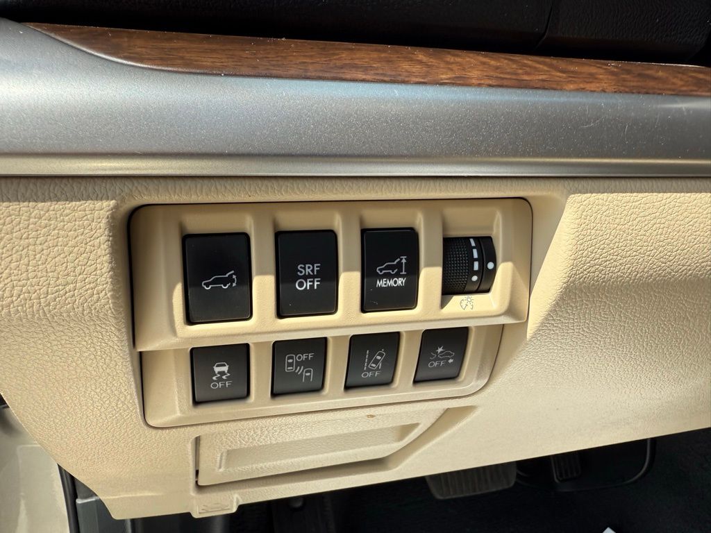 Thumbnail: 2017 Subaru Outback - 14