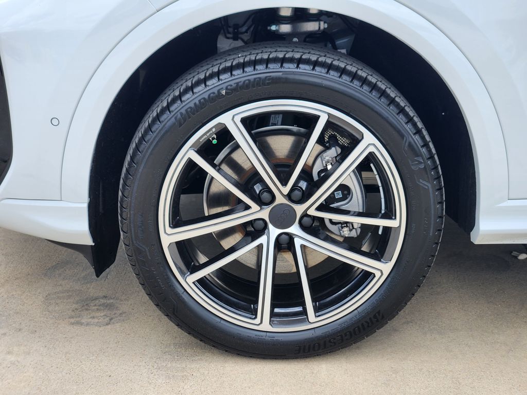 new 2026 Audi Q5 car, priced at $62,640