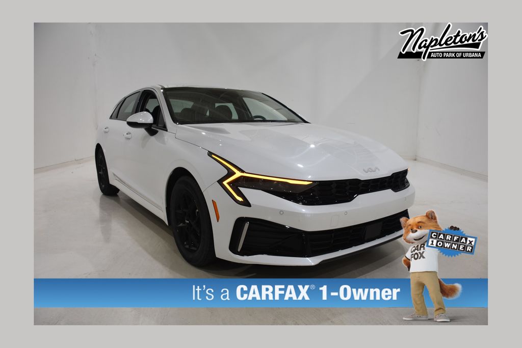 Snow White Pearl 2025 Kia K5 LXS FWD Sedan Front-Wheel Drive 8-Speed Automatic