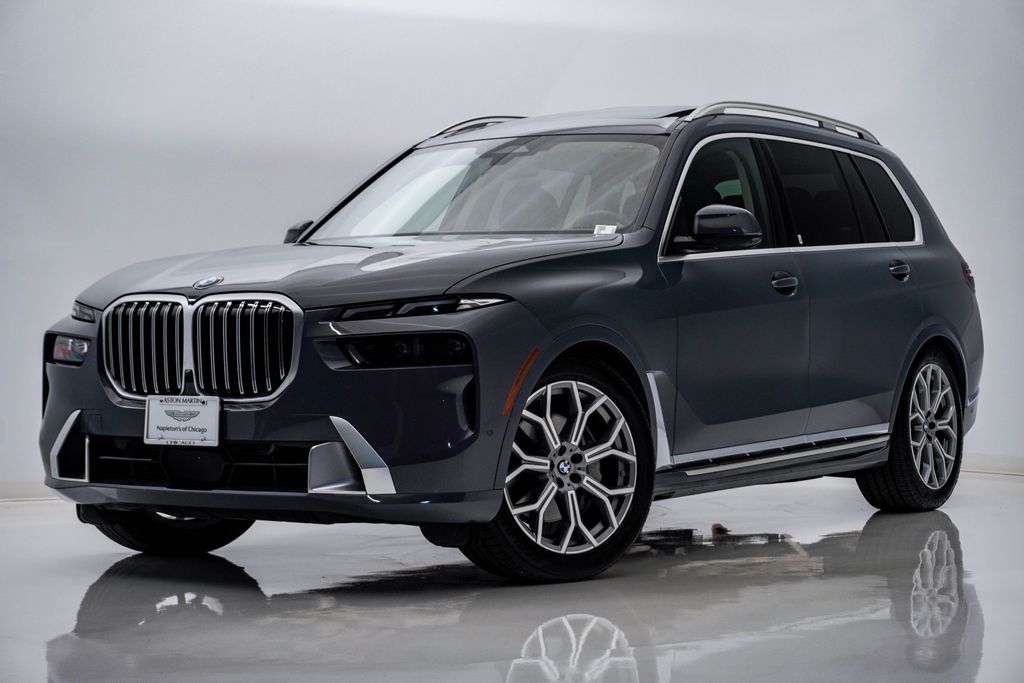 Red (Copper Metallic) 2026 BMW X7 xDrive40i SUV / Crossover All-Wheel Drive 8-Speed Automatic