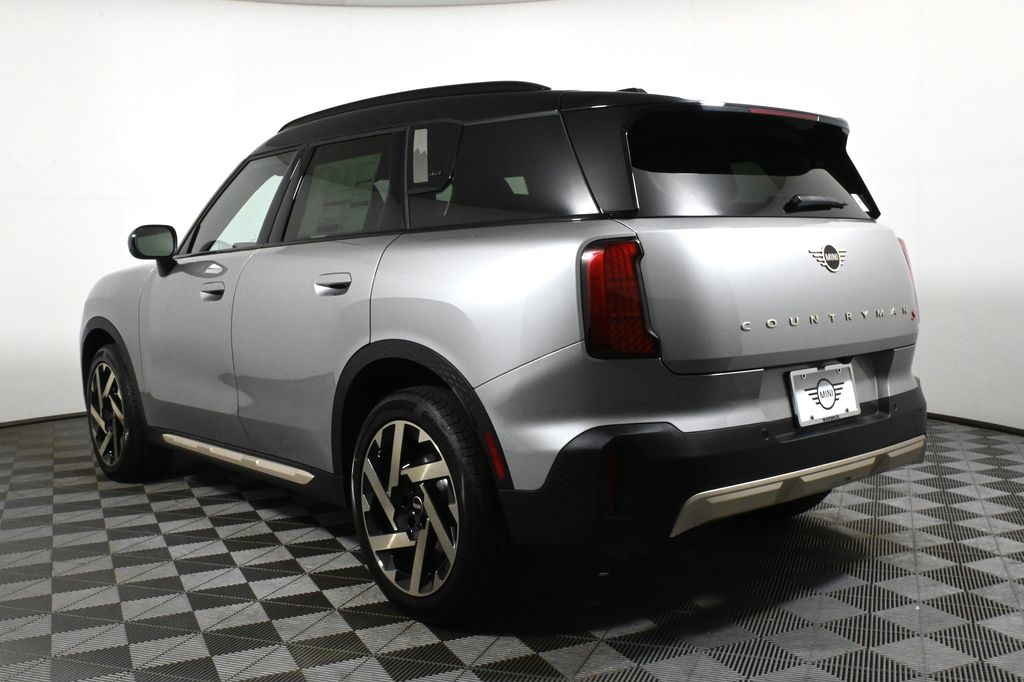 2025 MINI Cooper Countryman Base 5