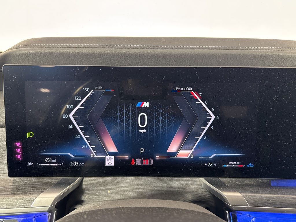 Thumbnail: 2023 BMW 7 Series - 15