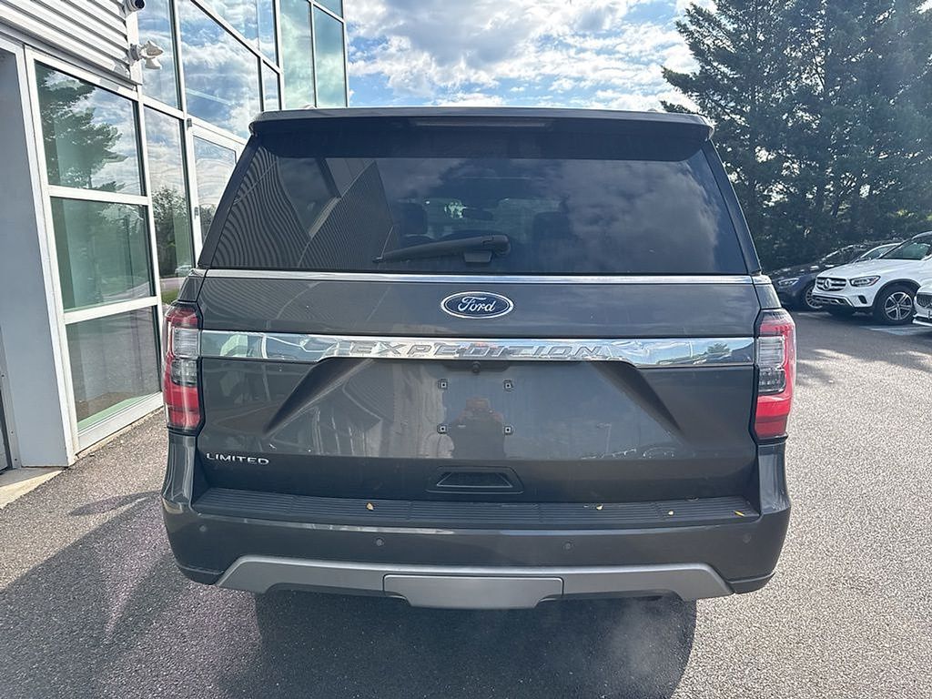2021 Ford Expedition Limited photo