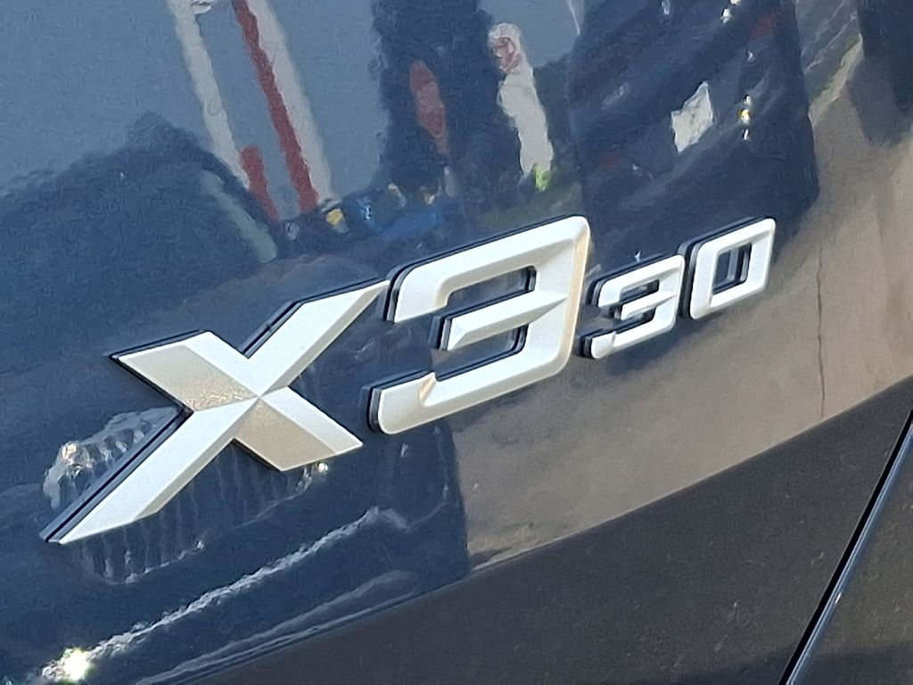 2025 BMW X3 3.0i 12