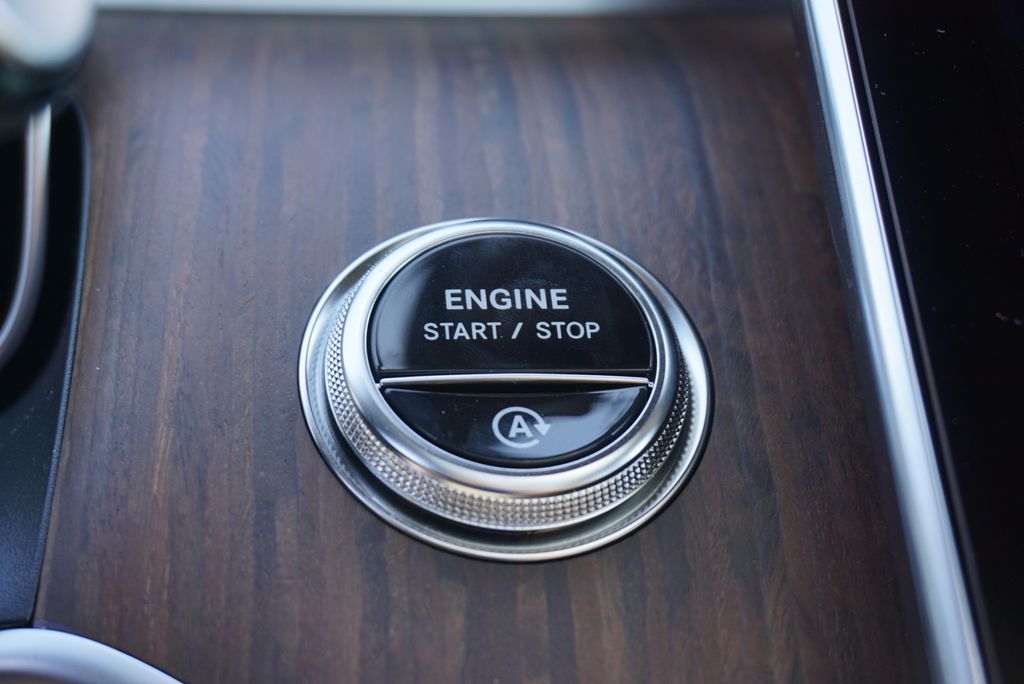 Thumbnail: 2026 Mercedes-Benz GLC - 32