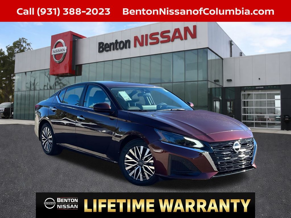 2025 Nissan Altima 2.5 SV FWD