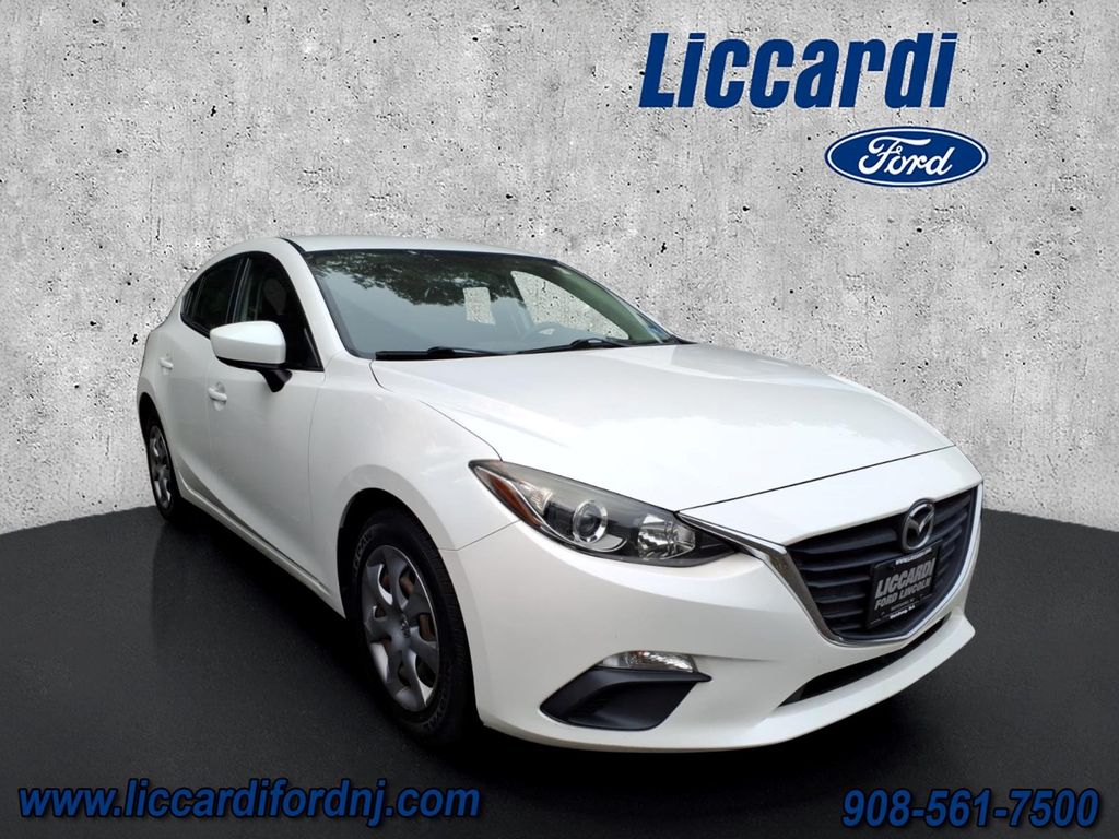 Snowflake White Pearl Mica 2014 Mazda MAZDA3 Hatchback Front-Wheel Drive 6-Speed Automatic