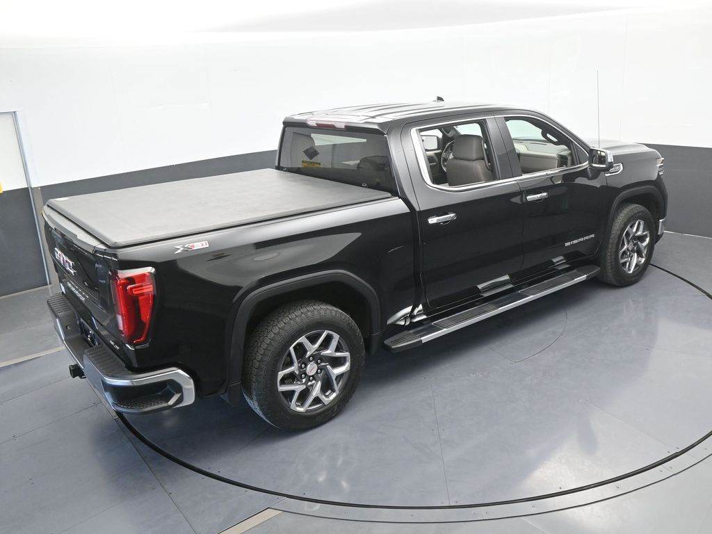 Used 2022 Onyx Black GMC SLT image 55