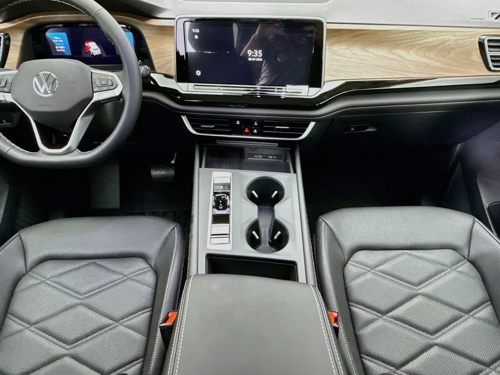 Thumbnail: 2026 Volkswagen Atlas - 13