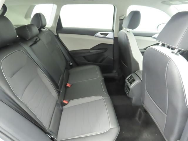 Thumbnail: 2026 Volkswagen Taos - 22