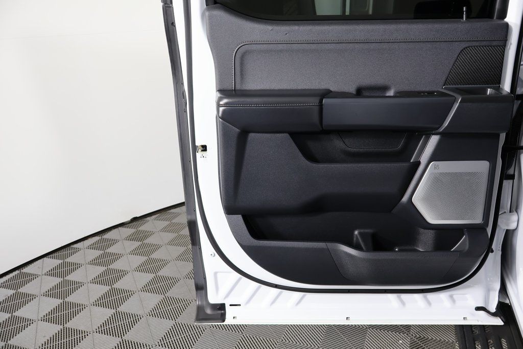 Thumbnail: 2022 Ford F-150 - 13