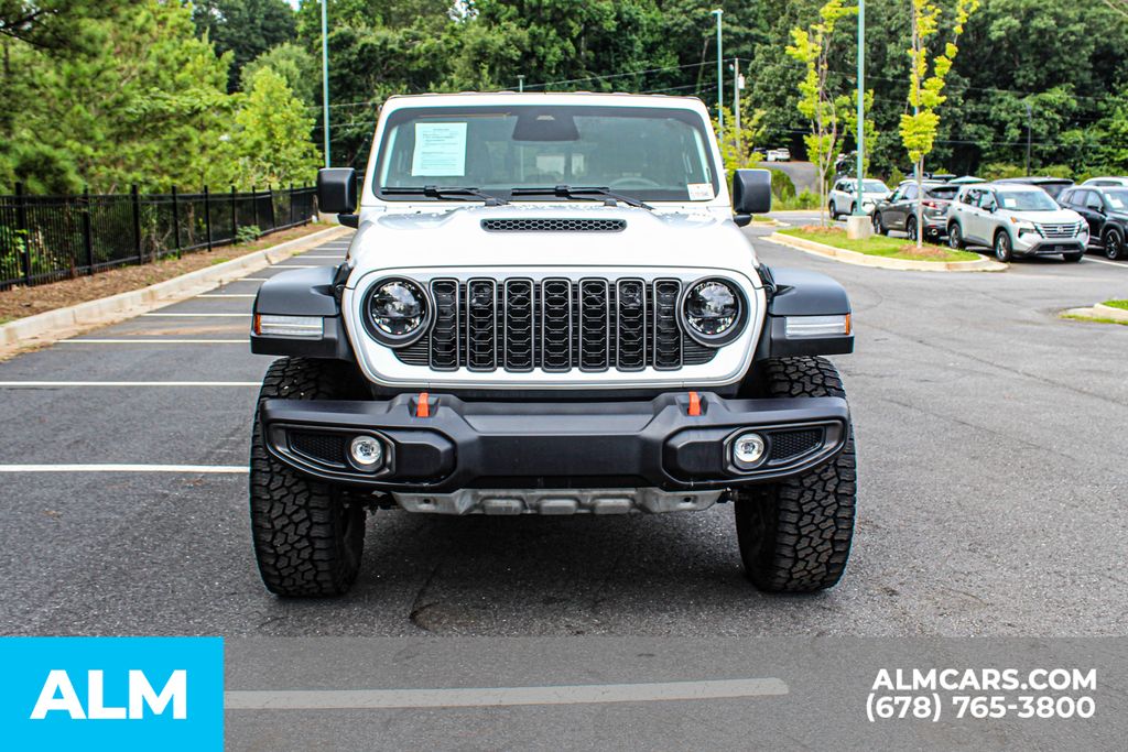 Used 2026 White Jeep Mojave image 9