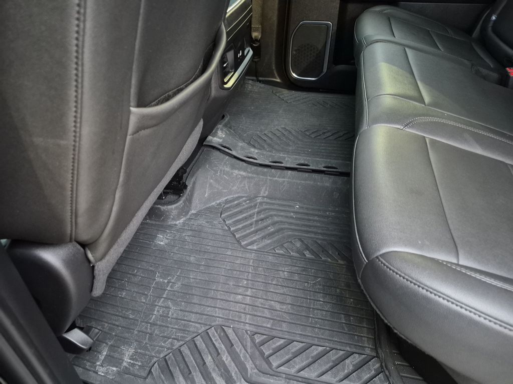 Used Car 2024 Chevrolet Silverado 1500  Lt Trail Boss For Sale Under $50,000 In Austin, Texas