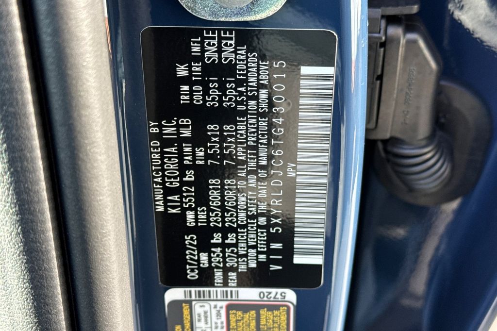 new 2026 Kia Sorento car, priced at $39,265