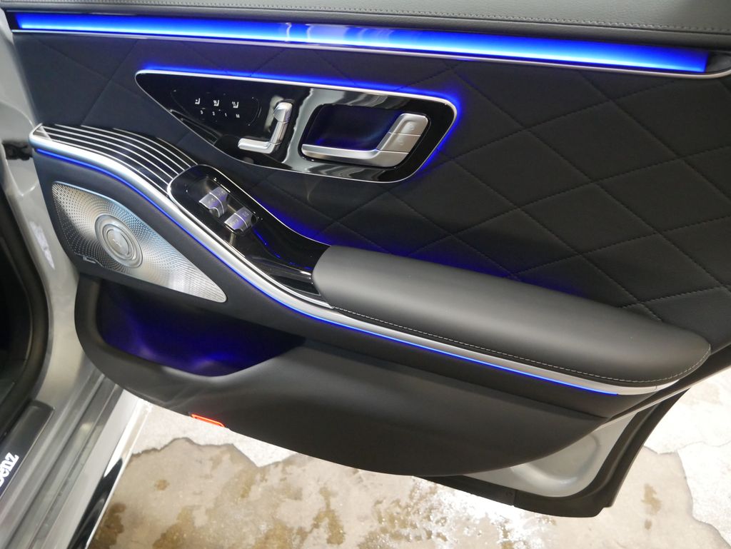 Thumbnail: 2026 Mercedes-Benz S-Class - 19