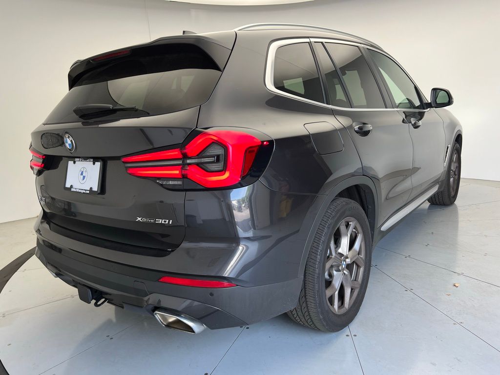 Thumbnail: 2022 BMW X3 - 3