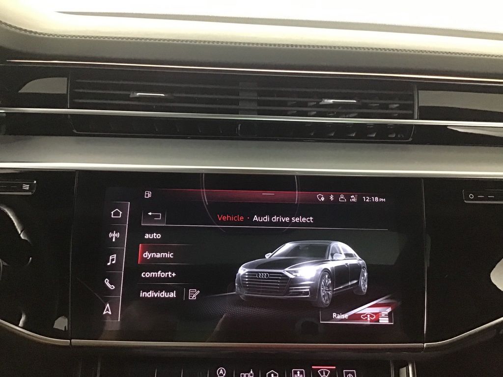 Used 2020 Black Audi 4.0T image 36