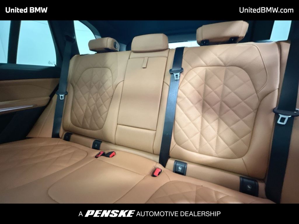 Thumbnail: 2026 BMW X5 - 21