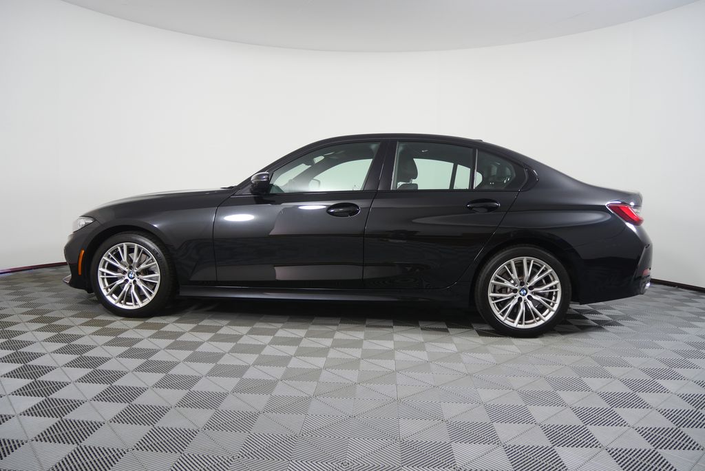 Thumbnail: 2023 BMW 3 Series - 6
