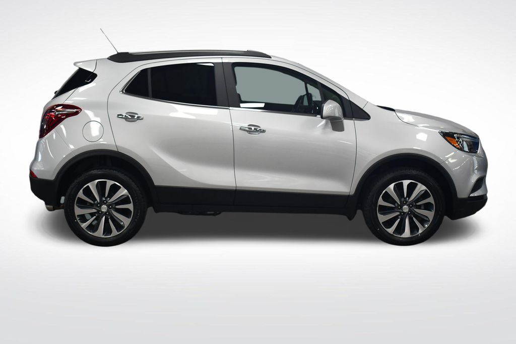 Thumbnail: 2022 Buick Encore - 7