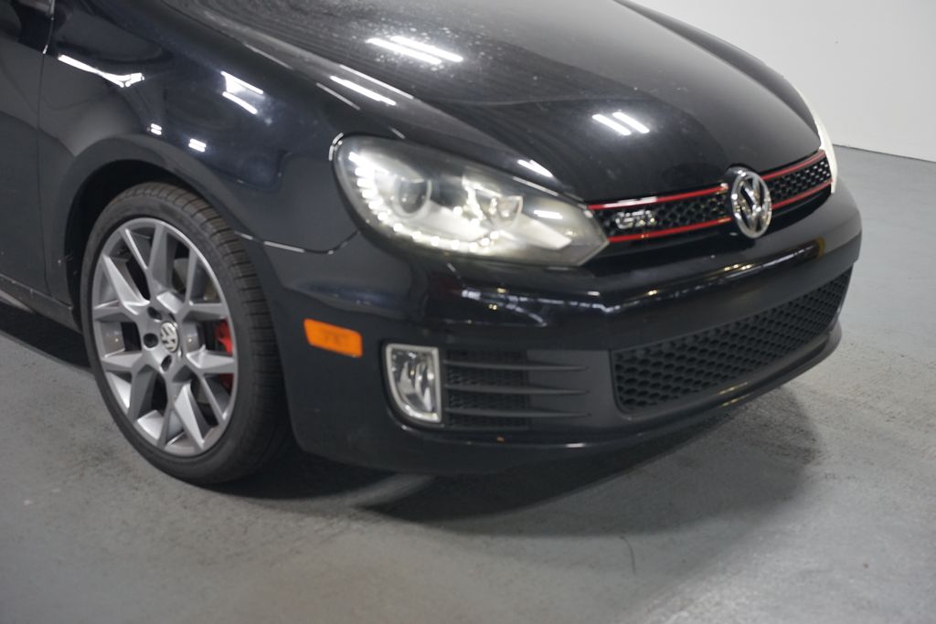 Thumbnail: 2013 Volkswagen Golf - 4