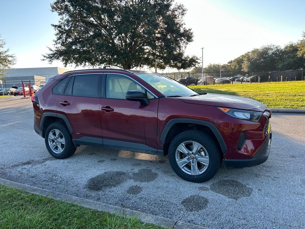Thumbnail: 2022 Toyota RAV4 - 7
