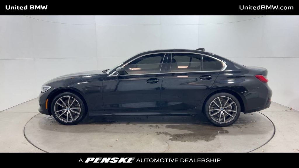 2021 BMW 3 Series 330i xDrive 5