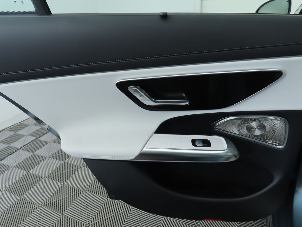 Thumbnail: 2026 Mercedes-Benz E-Class - 28