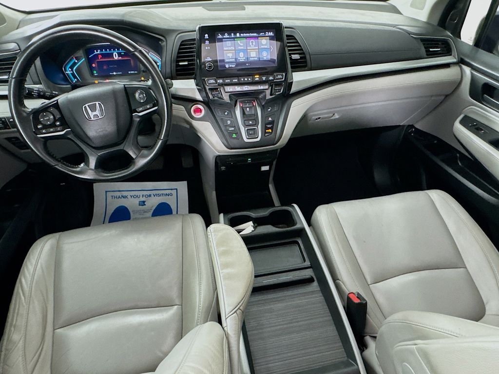 Used Car 2018 Honda Odyssey  Touring For Sale Under $25,000 In Austin, Texas