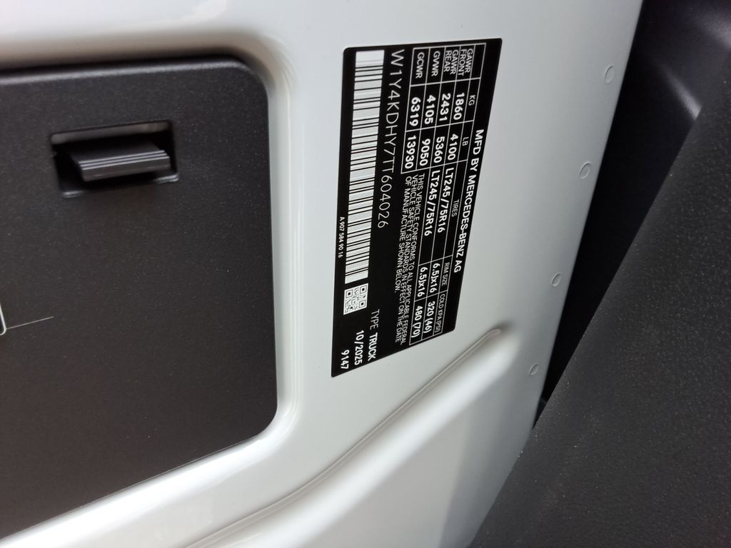 new 2026 Mercedes-Benz Sprinter 2500 car