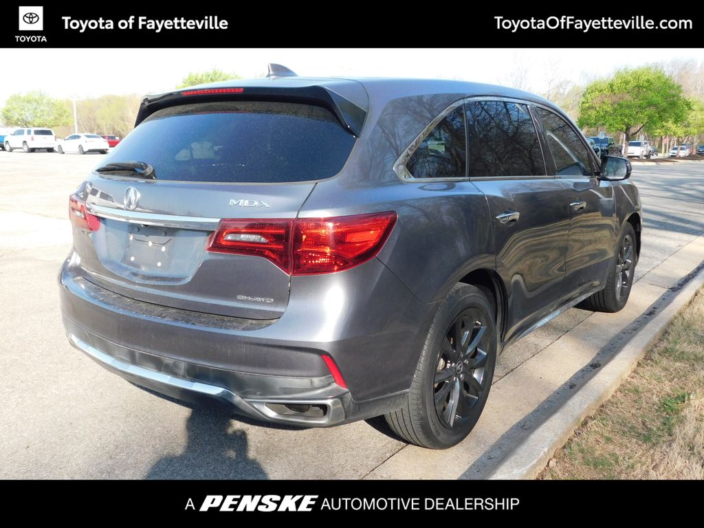 Thumbnail: 2017 Acura MDX - 4