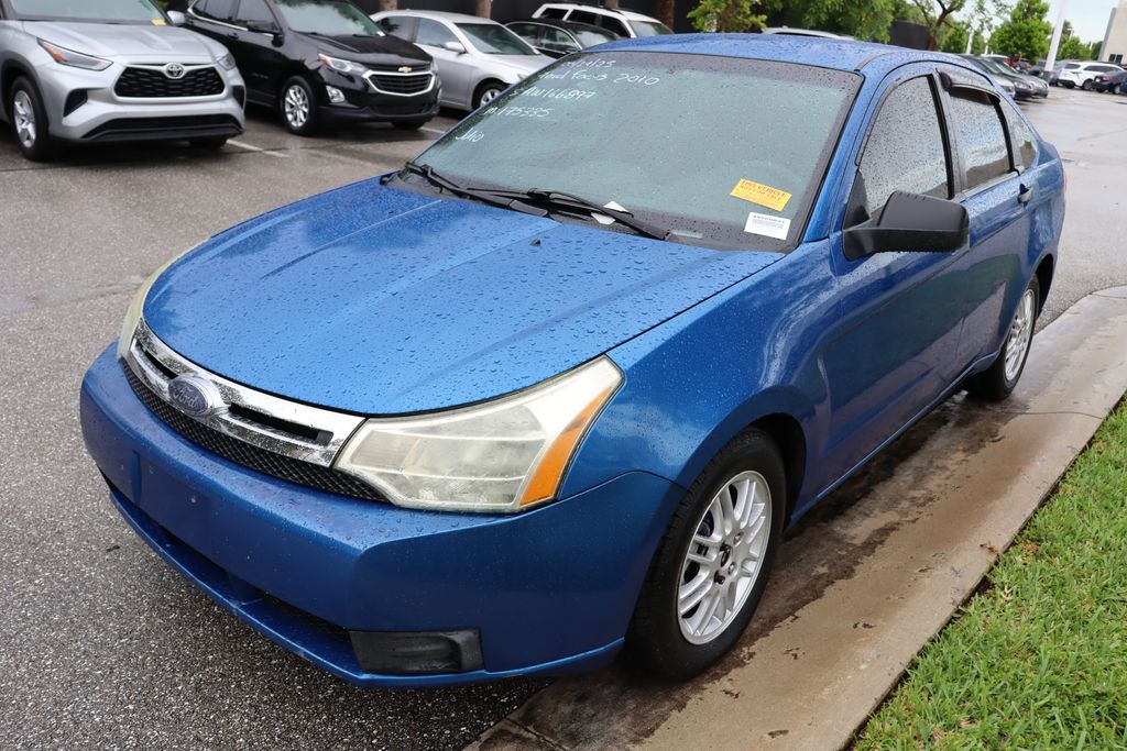 Thumbnail: 2010 Ford Focus - 2